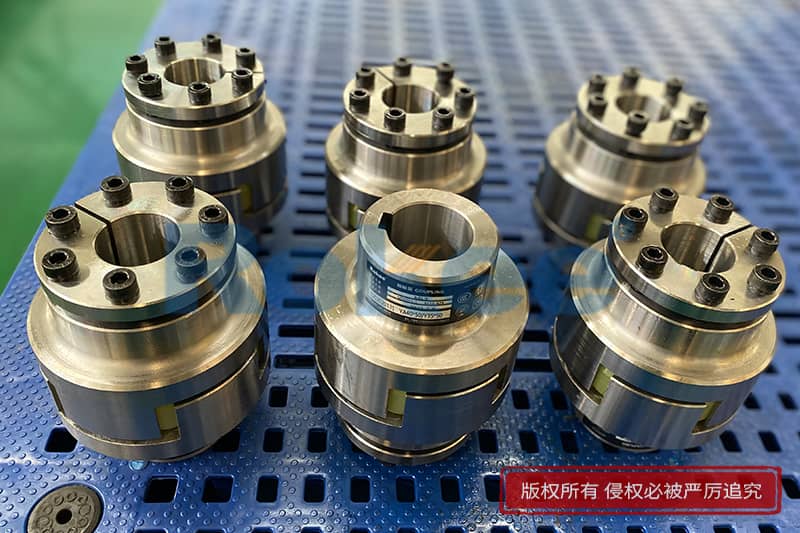 五爪撓性梅花聯(lián)軸器生產(chǎn)廠家,Rokee,梅花形彈性聯(lián)軸器,梅花型聯(lián)軸器,梅花形聯(lián)軸器,梅花聯(lián)軸器生產(chǎn)廠家